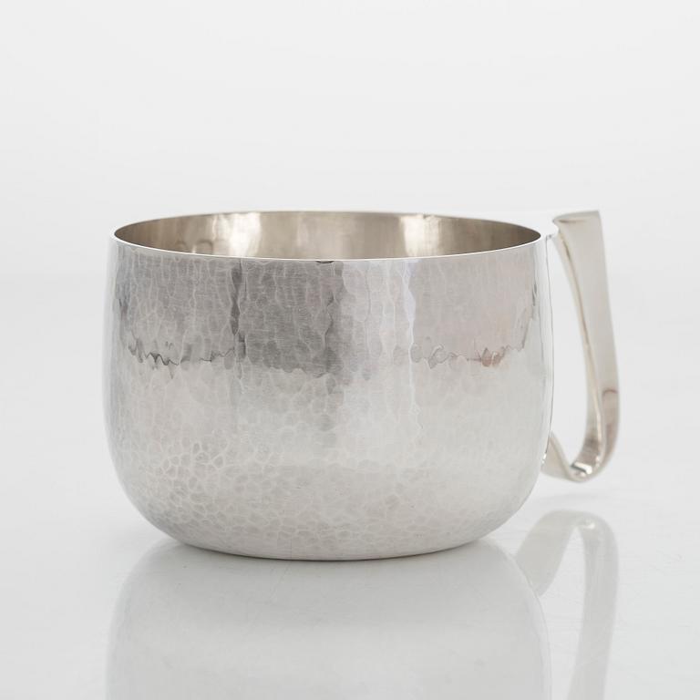 Tapio Wirkkala, kåsa, silver, TW 463, Kultakeskus, Tavastehus 1976.