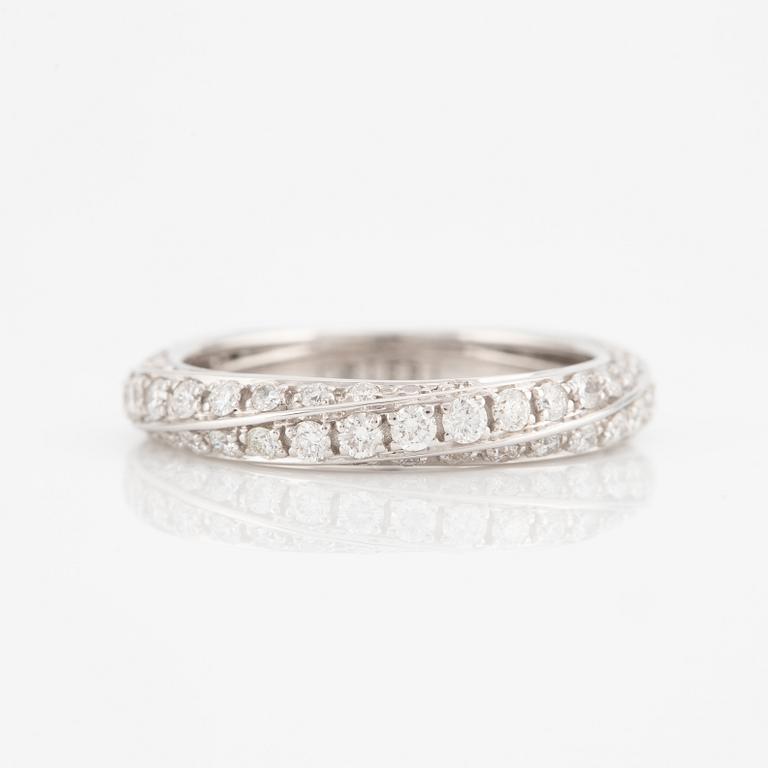 Ring, Crieri, 18K white gold with brilliant-cut diamonds.