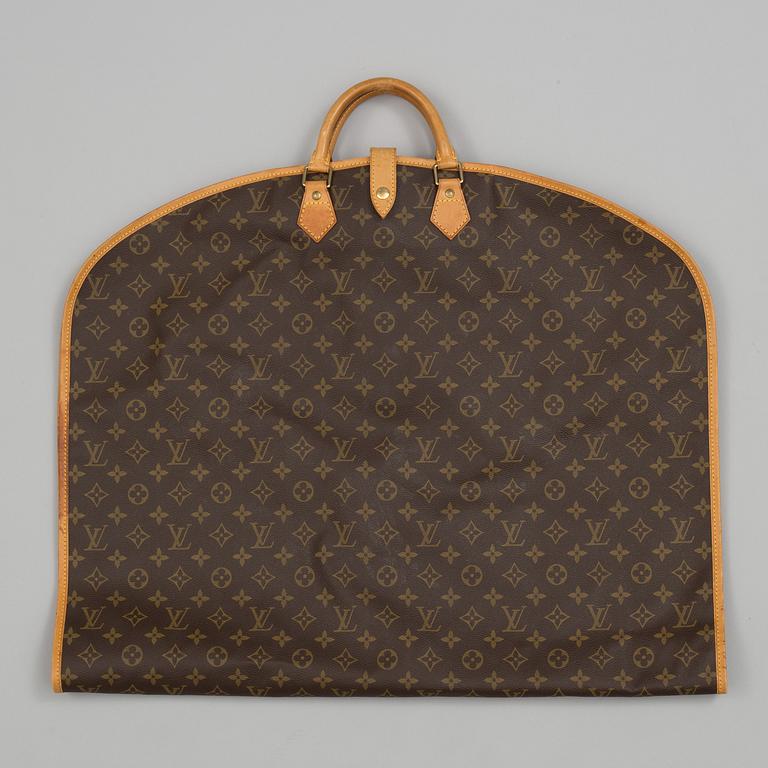 "Housse Porte-habits"  Louis Vuitton.