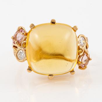 Ring, Mandelstam, 18K gold with cabochon-cut citrine, tourmalines, and brilliant-cut diamonds.
