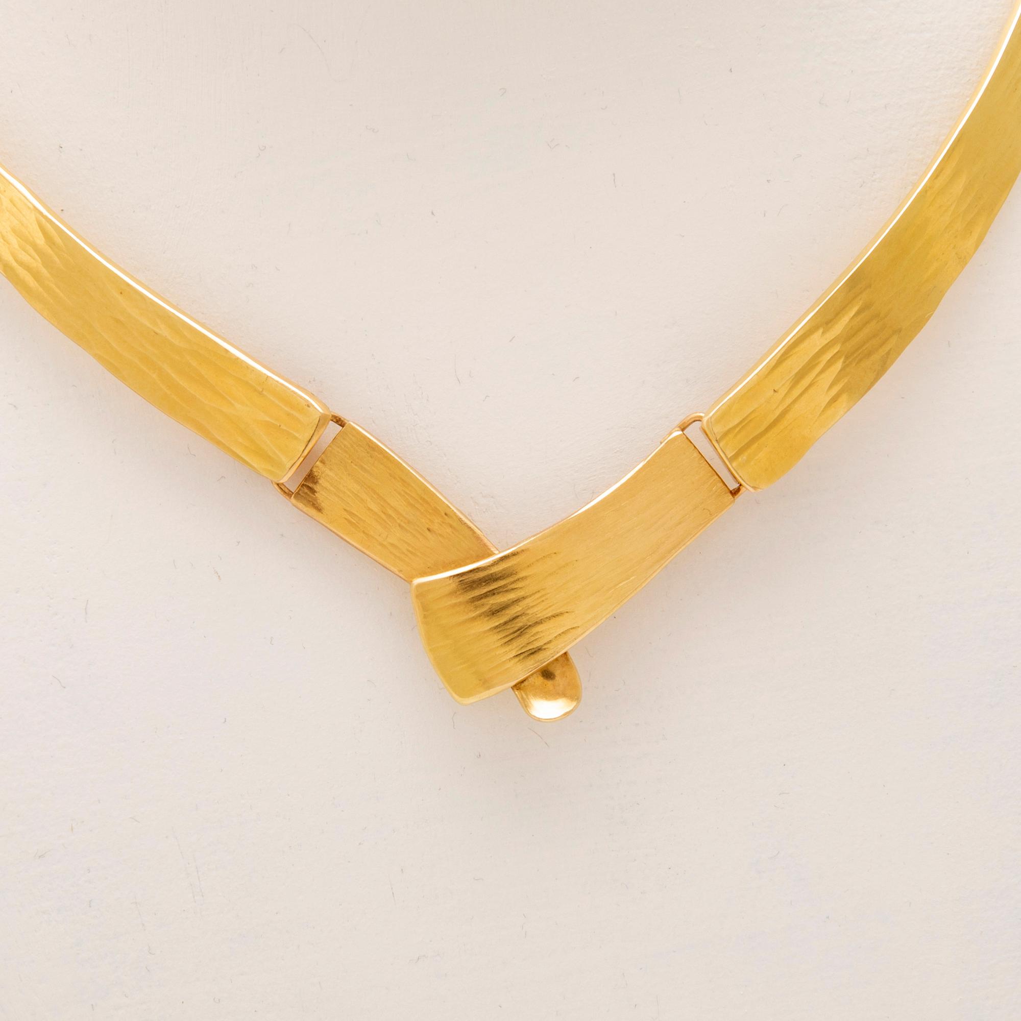 Elon Arenhill, halsband 18K guld och odlad pärla 1992.