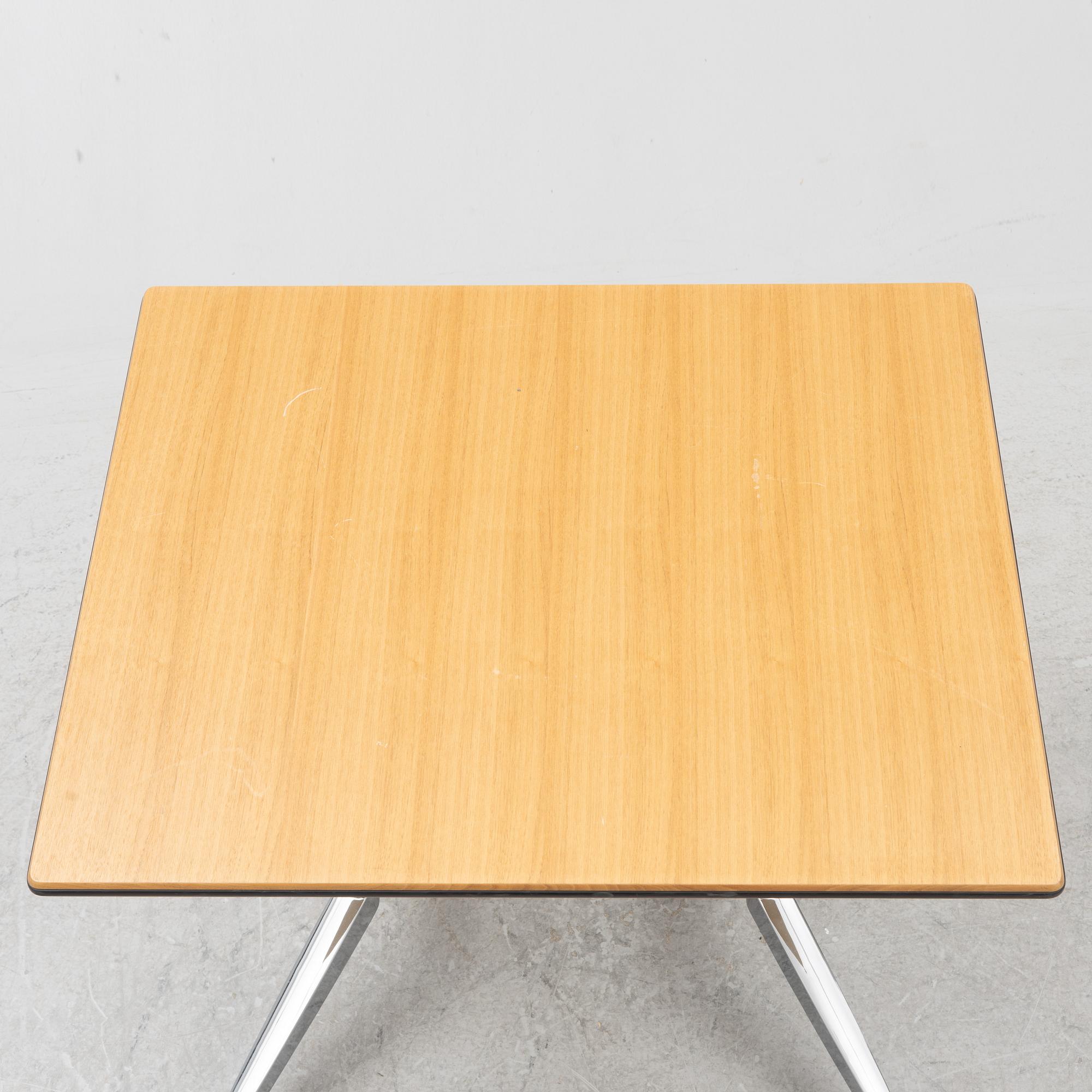 Andreas Störiko, table, model 620, Wilkhahn, contemporary.