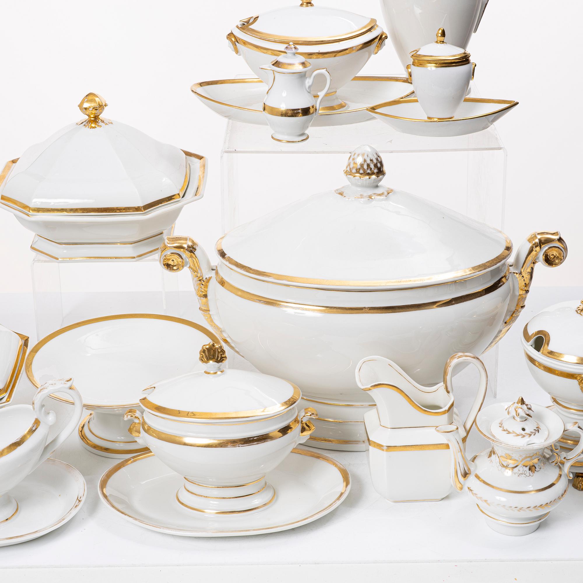 Servis, 56 delar, porslin, empire, 1800-tal.