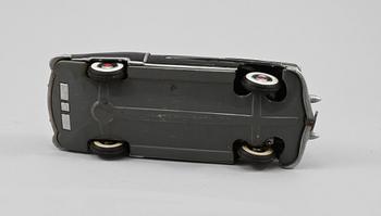 LEKSAKSBIL, Alps, Japan, 1900-talets tredje kvartal.