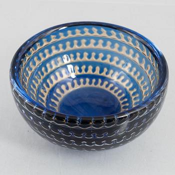 Edvin Öhrström, an "Ariel" glass bowl, Orrefors, Sweden, 1976.