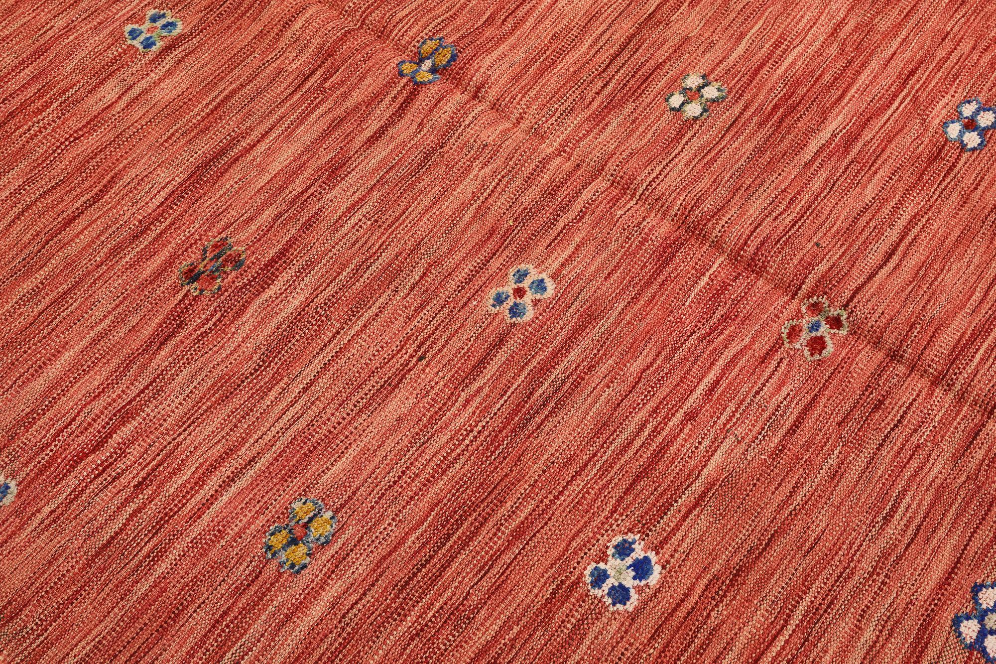 A Kelim carpet, 246 x 170 cm.