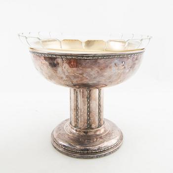 Bowls on foot, 2 pcs including GAB silverplate, early 20th century.