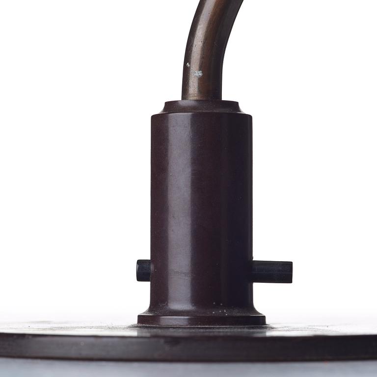 Poul Henningsen, a PH 2/2 patinated brass table lamp, Louis Poulsen, Denmark ca 1928-1933.