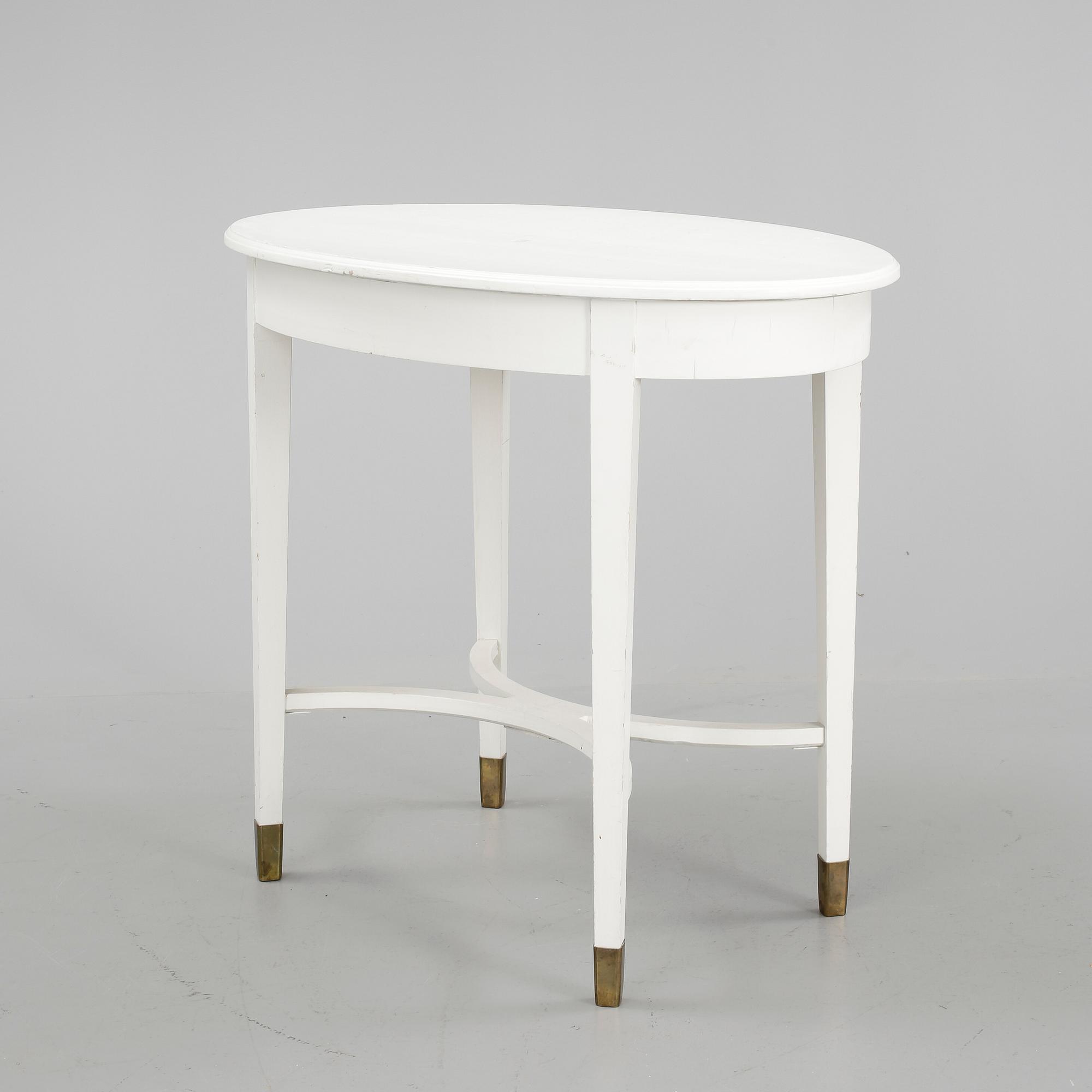 BORD, gustaviansk stil, 1900-talets början.