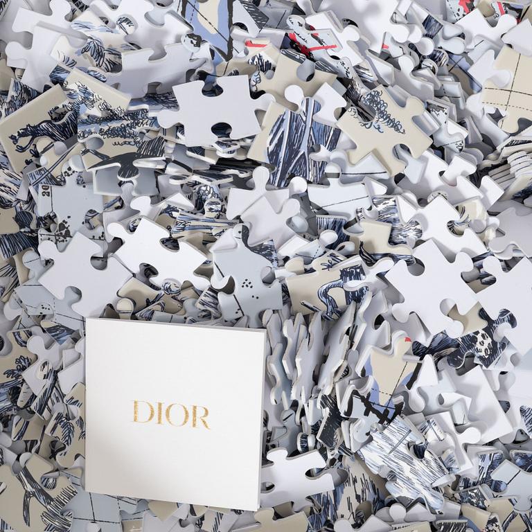 Christian Dior, puzzle, 500 pieces.