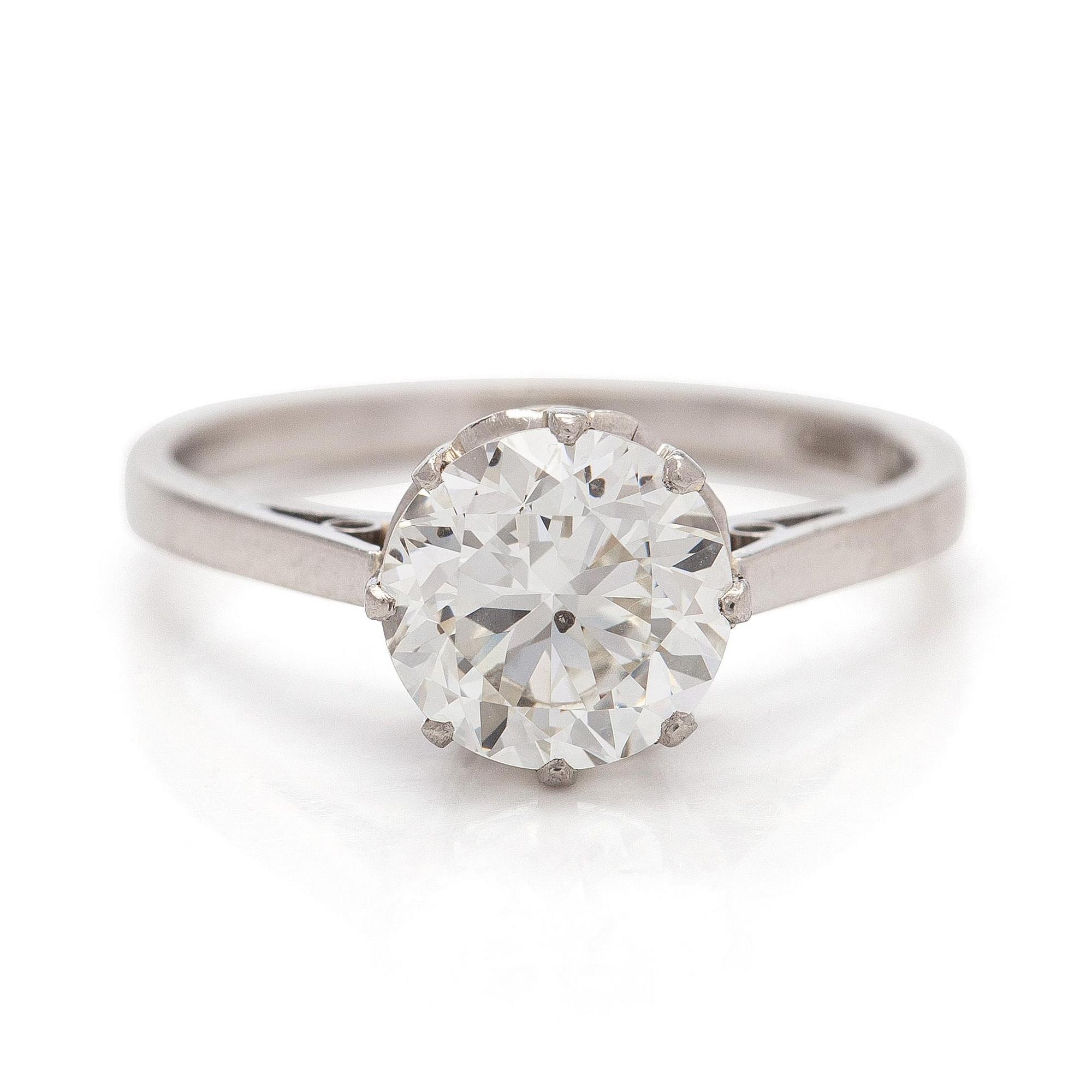 Ring, briljantslipad diamant ca 1,80 ct, platina.