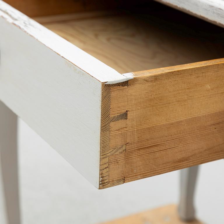 Desk, 20th century.