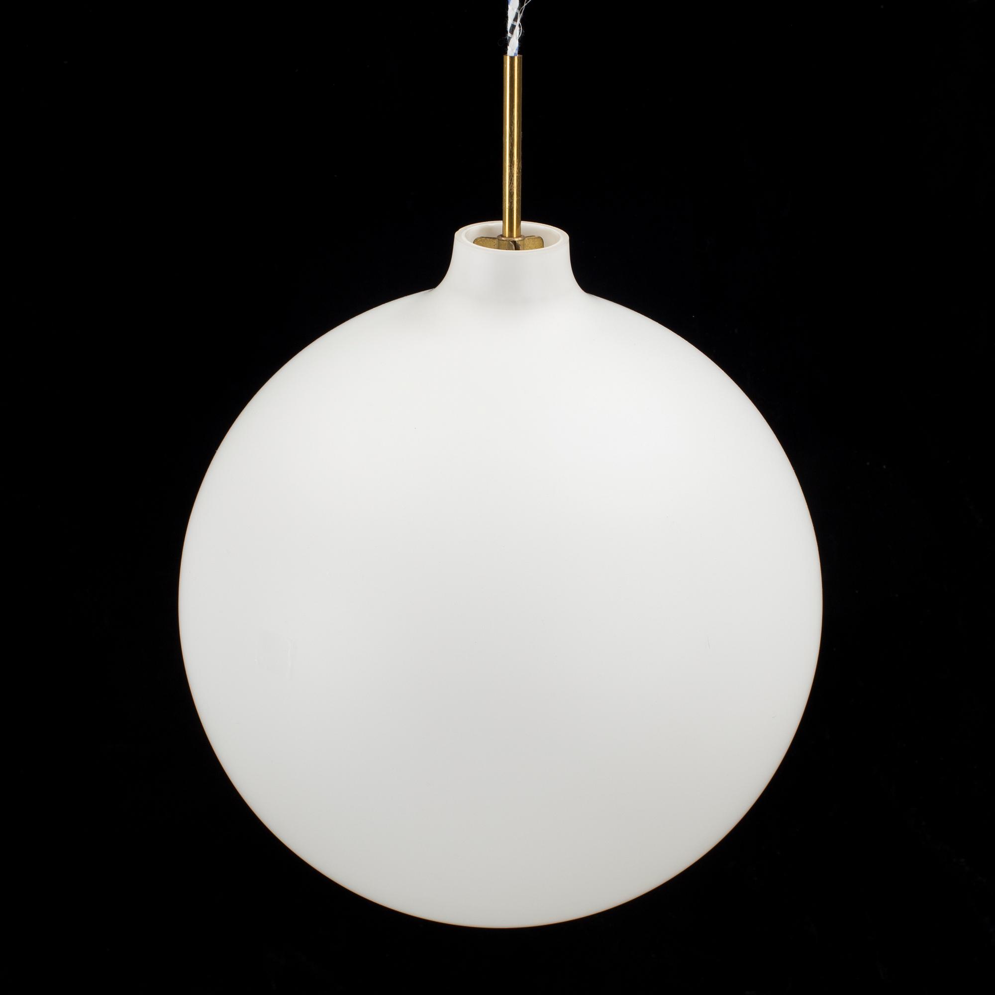 VILHELM WOHLERT, taklampa, "Satelit", för Louis Poulsen, Danmark.