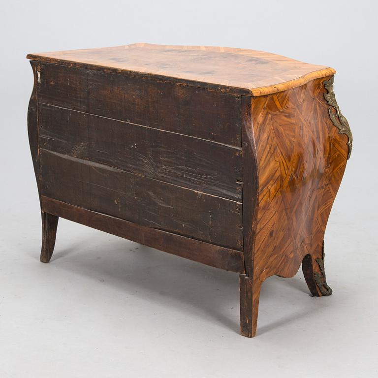 Byrå, rokoko 1700-talets senare hälft.