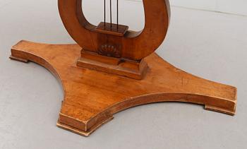BORD, Karl Johan, 1800-talets mitt.