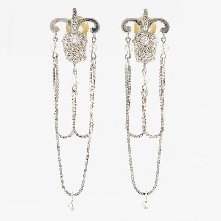 Christian Dior, örhängen.