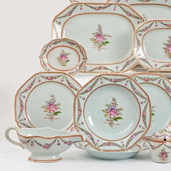 An extensive famille rose dinner service, Qing dynasty, Qianlong (1736-95). (106 pieces).