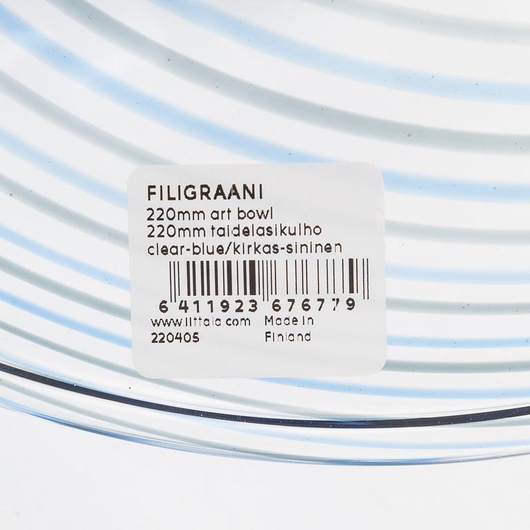 Inga Sempé, an art glass bowl 'Filigraani' series, signed INGA SEMPÉ IITTALA.