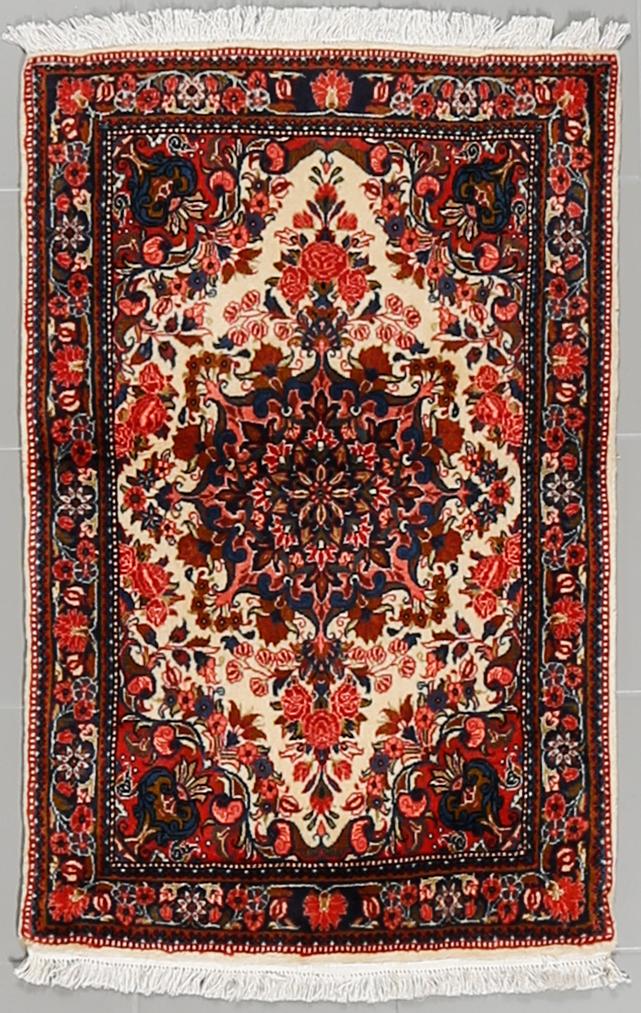 MATTA, Malayer, ca 110 x 70 cm.
