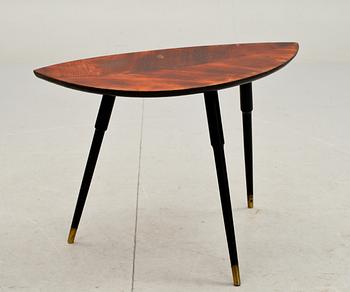 BORD, "Lövet", formgivet av Gillis Lundberg 1955 för IKEA.