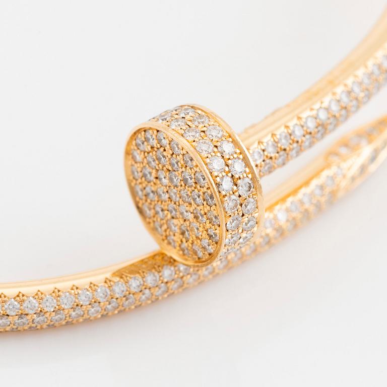 Cartier armband "Juste un Clou" 18K guld med runda briljantslipade diamanter.