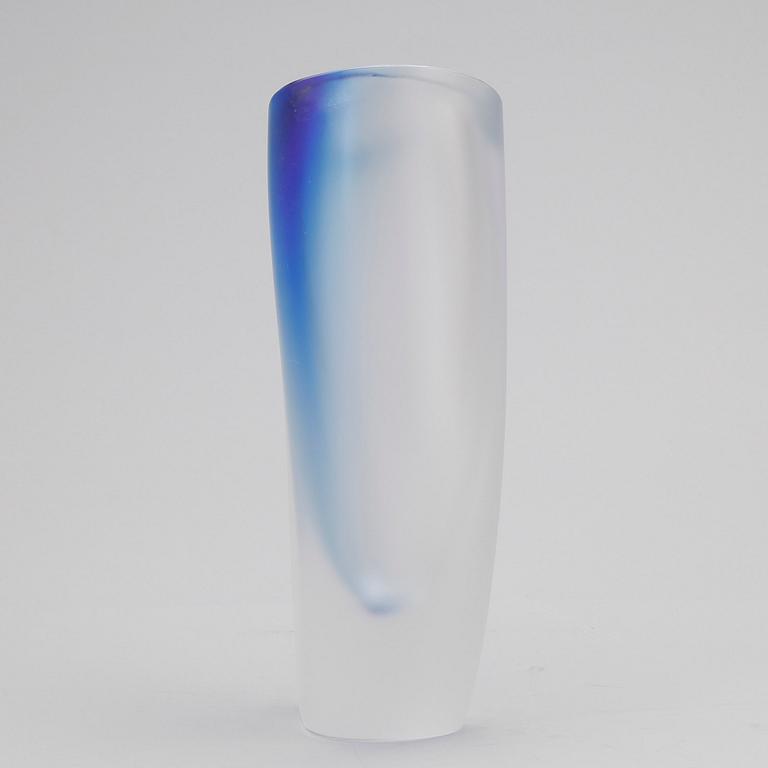 VAS, glas, Göran Wärff, Kosta Boda, Signerad.