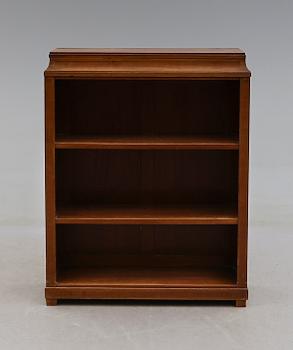 BOKHYLLA, 1900-talets första hälft.