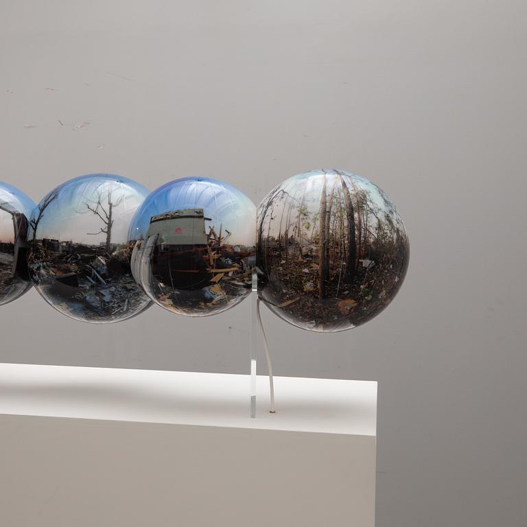 Bigert & Bergström (Mats Bigert, Lars Bergström), "Tornado Trail".