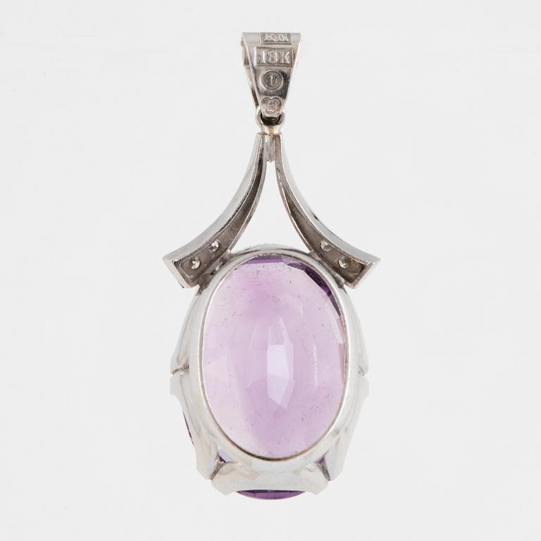 White gold, amethyst and small eight-cut diamond pendant.