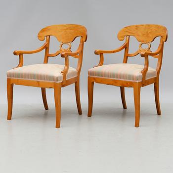 KARMSTOLAR, 2 st, Karl-Johanstil, 1900-talets andra hälft.