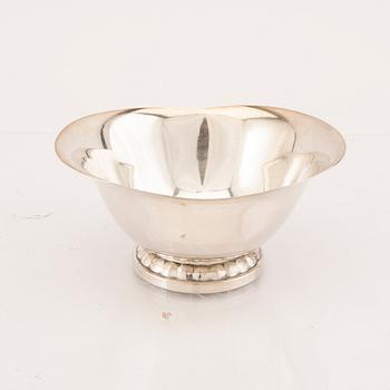 A set of five silver vases and bowls 20th century.