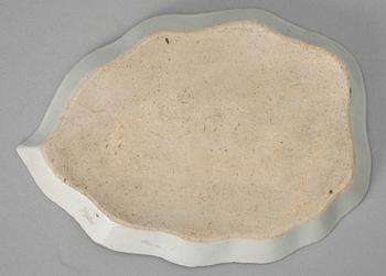 SERVISDELAR, 19 delar, porslin, Kina, Qingdynastin, Jiaqing (1795-1820).