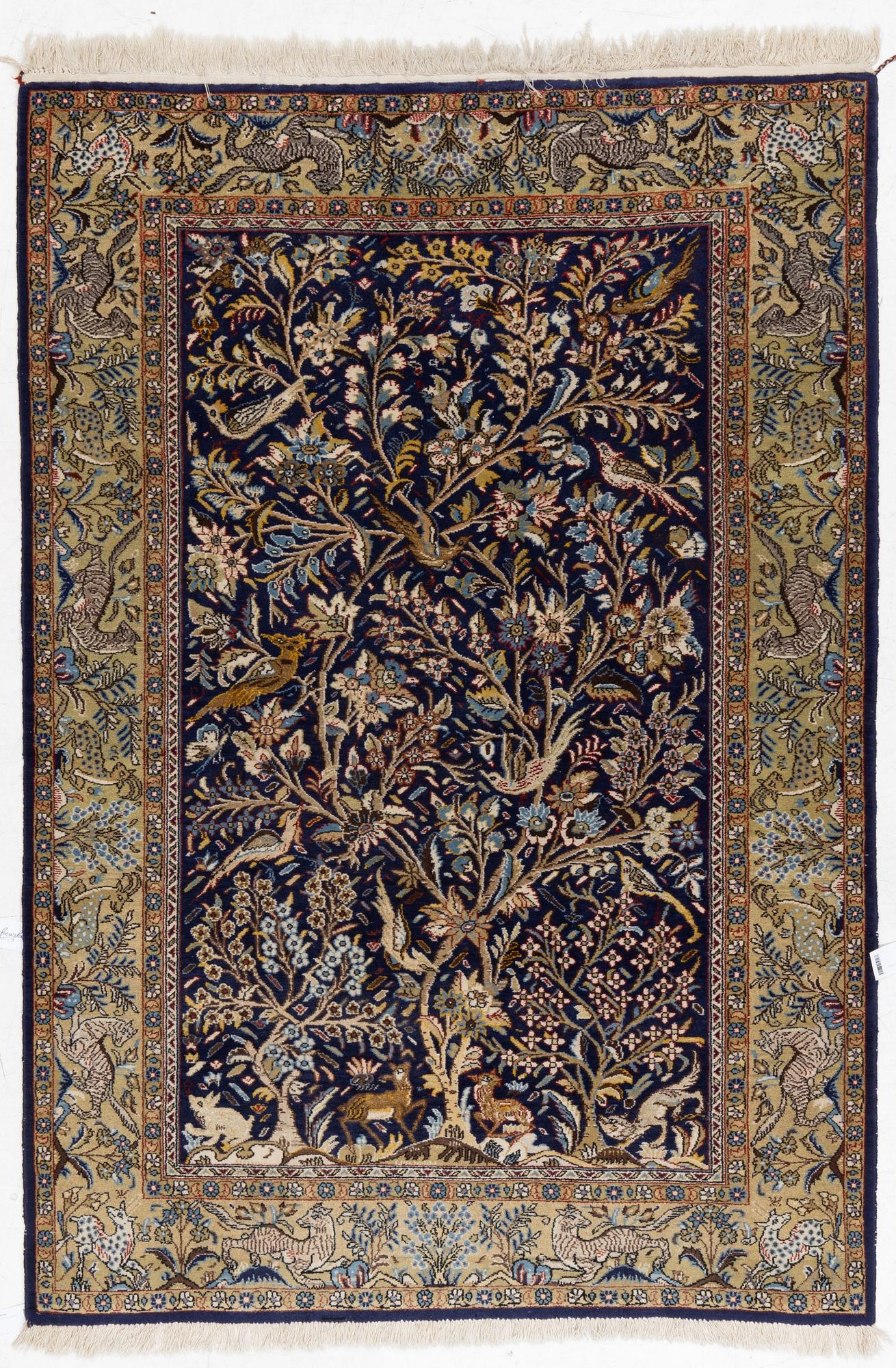 Matta, orientalisk, ca 207 x 141 cm.