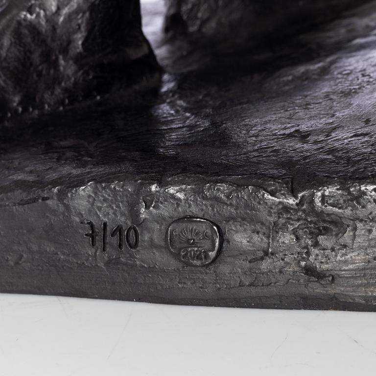 Gudmar Olovson, sculpture. Signed. Numbered. Foundry mark. Bronze, height 62 cm, length 32 cm.