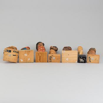 TRÄFIGURER, 7 st, signerade EK. Flertalet daterade 1969. (1 skulptur ej signerad).