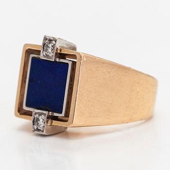 Ring, 14K guld, diamanter totalt ca. 0.15 ct enligt gravyr och lapis lazuli.