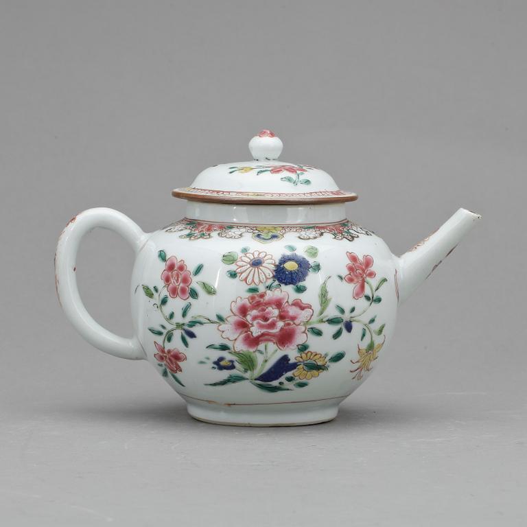 TEKANNA, porslin, Kina, Qing dynastin. Qianlong (1736-95).