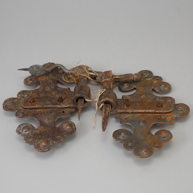 GÅNGJÄRN, ett par, järn, 1700-tal.