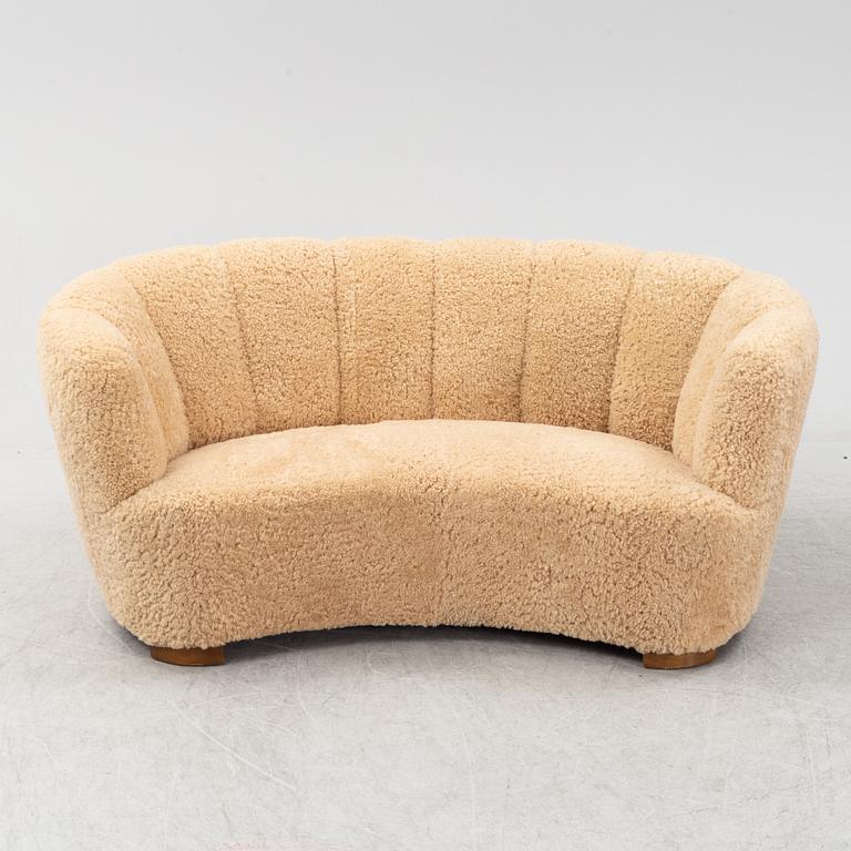 A Scandinavian Modern sofa, 1940s.