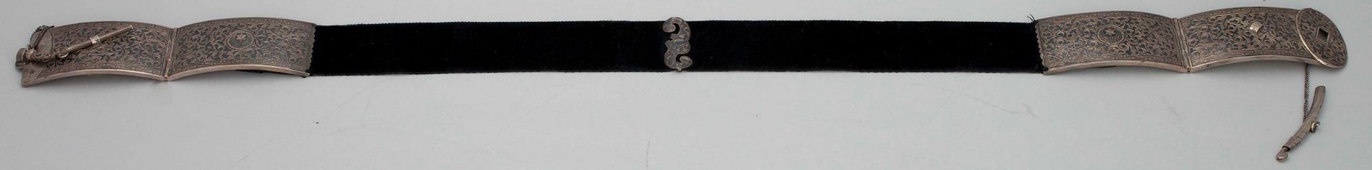 BÄLTE, sammet och silver, Ryssland, Kaukasus, 1900-talets början.