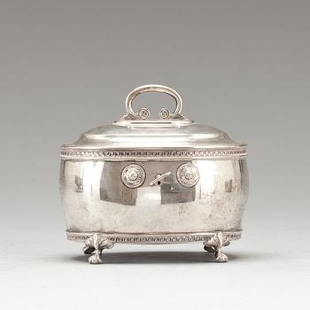 SOCKERSKRIN, silver, K. Anderson, Stockholm, 1913. Vikt ca 460 g.