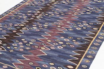 Barbro Nilsson, a carpet, "Snäckorna", tapestry weave, ca 263 x 196 cm, signed AB MMF BN.