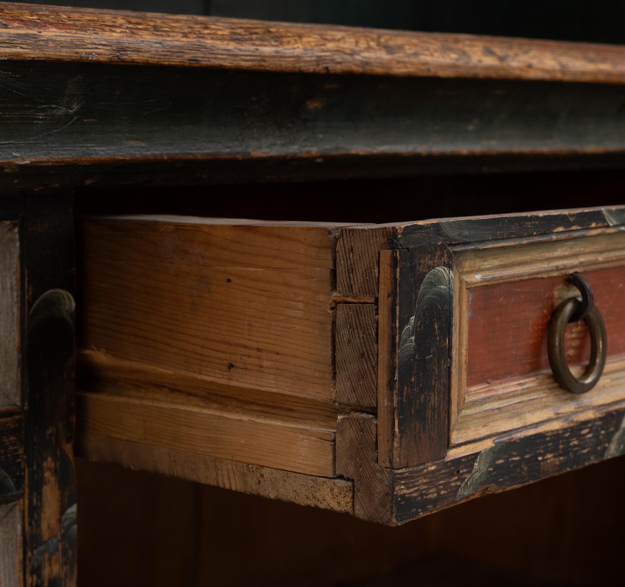 Skänkskåp, allmoge, Järvsö, Hälsingland, märkt 1817.