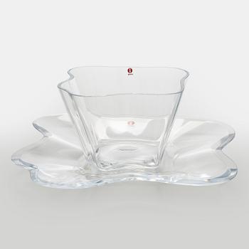 Alvar Aalto, Taidelasia, kaksi osaa "Aallon kukka", signeerattu Alvar Aalto Iittala.
