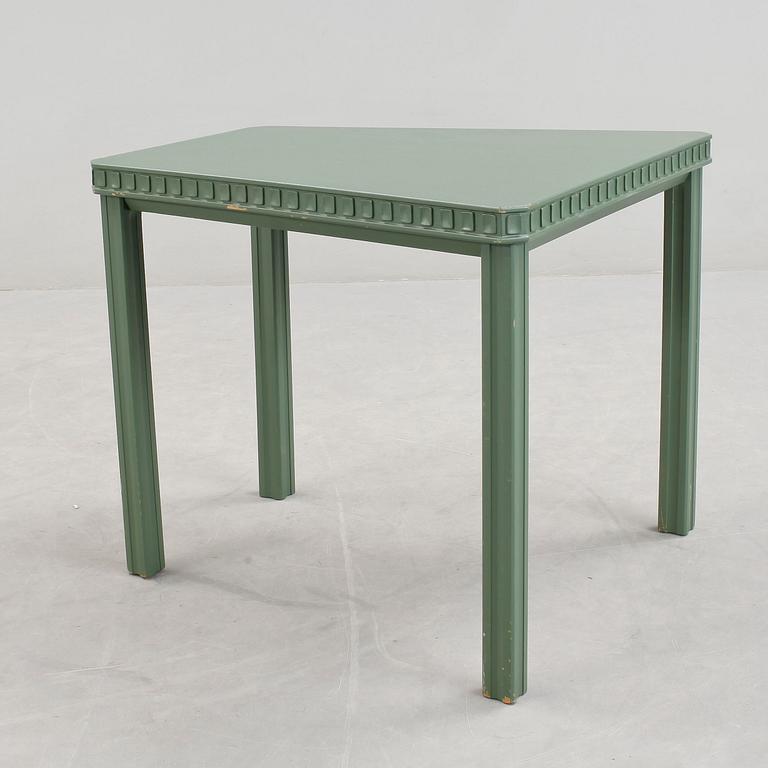 BORD, Carl Cederholm, Stil och Form.
