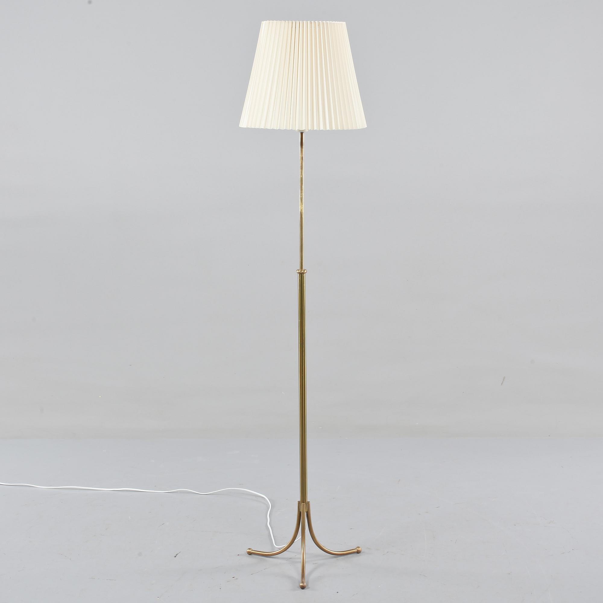 GOLVLAMPA, "G2326", Josef Frank, Svenskt Tenn, 1900-talets andra hälft.