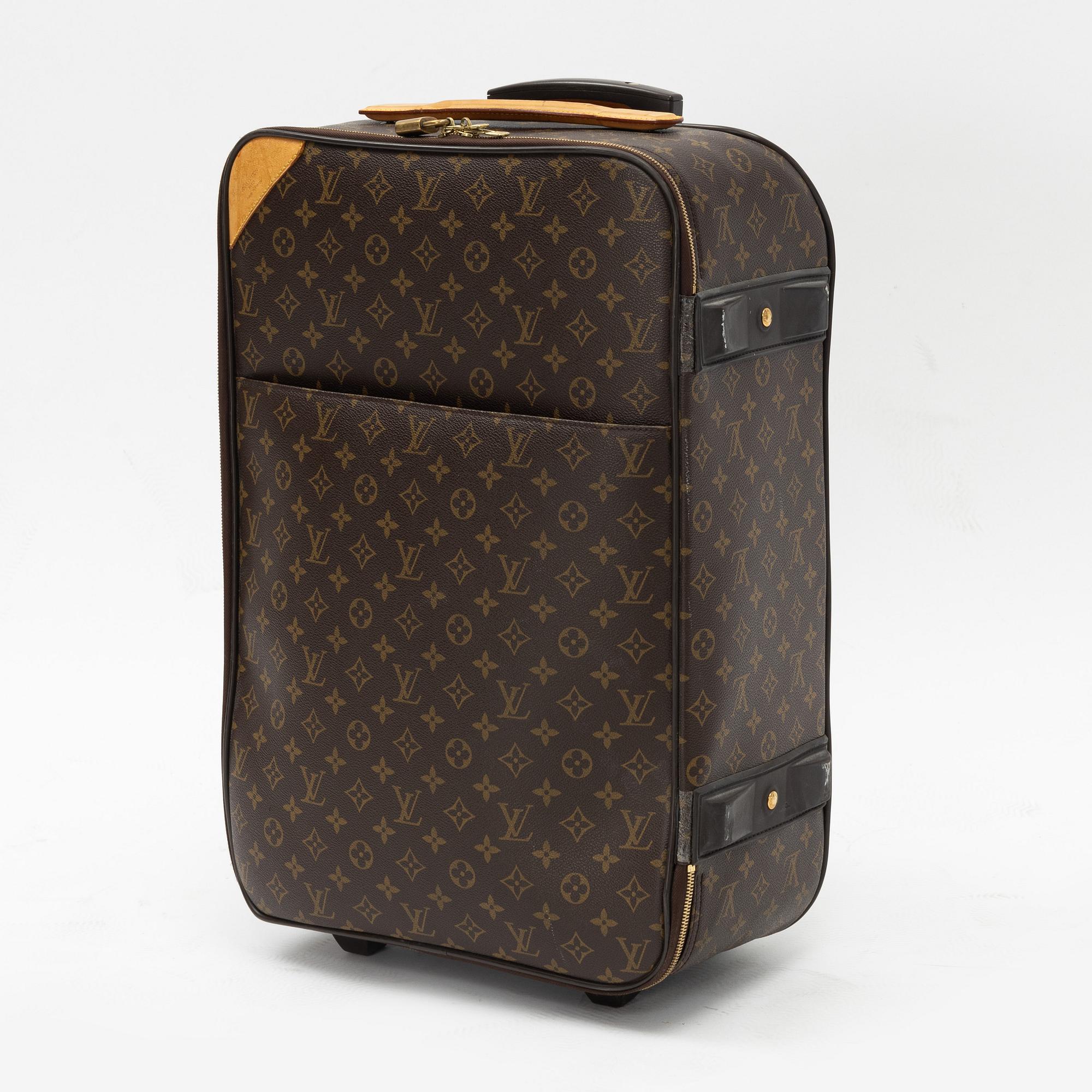 Louis Vuitton, resväska, "Pégase 55", 2006.