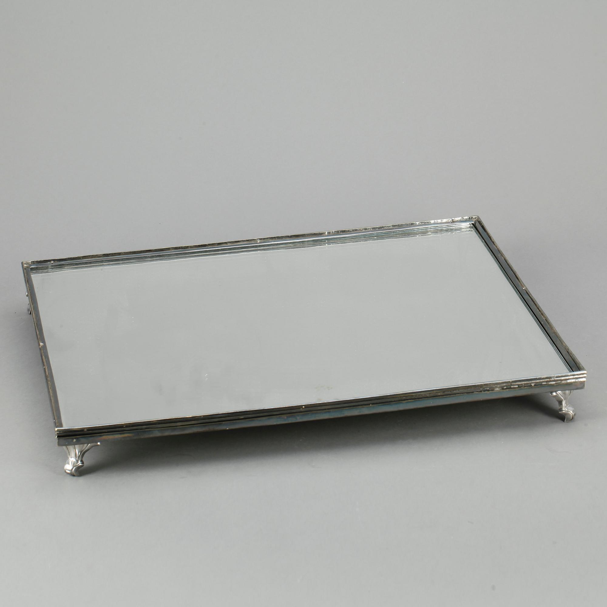 BORDSLPLATÅ, glas samt nysilver, 1800-tal.