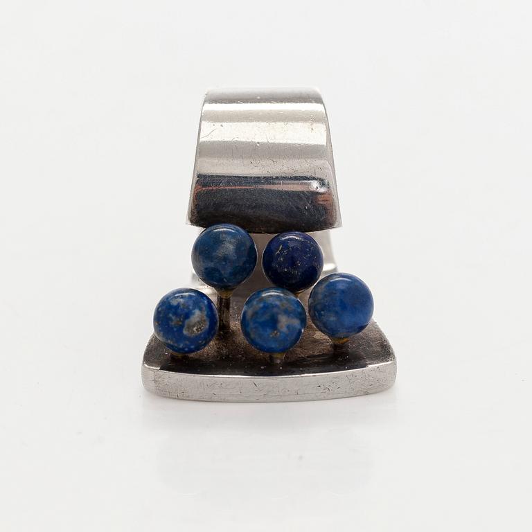Pekka Piekäinen, ring, silver, lapis lazuli, Auran Kultaseppä, Åbo 1973.