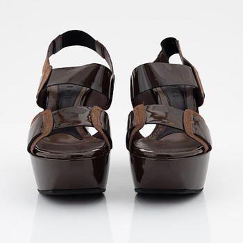 Marni, A pair of patent leather platform sandals, size 36.